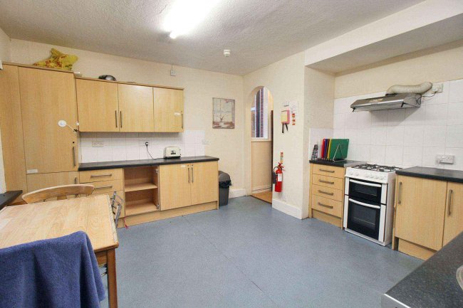 Ashrose, 133 Dorset Road, Bexhill-on-Sea, East Sussex, TN40 2HU 8