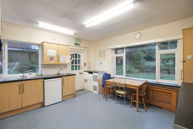 Ashrose, 133 Dorset Road, Bexhill-on-Sea, East Sussex, TN40 2HU 8