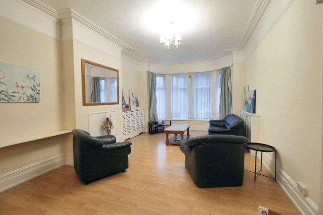 Ashrose, 133 Dorset Road, Bexhill-on-Sea, East Sussex, TN40 2HU 8