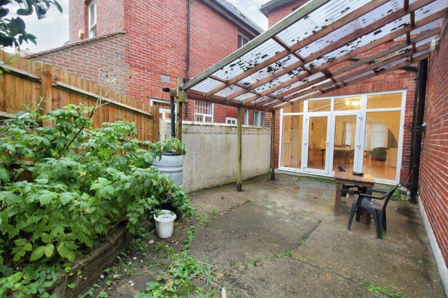 Ashrose, 133 Dorset Road, Bexhill-on-Sea, East Sussex, TN40 2HU 8