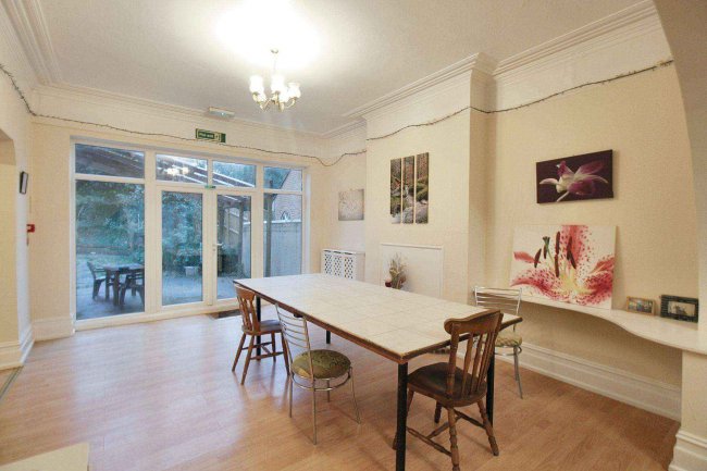 Ashrose, 133 Dorset Road, Bexhill-on-Sea, East Sussex, TN40 2HU 8