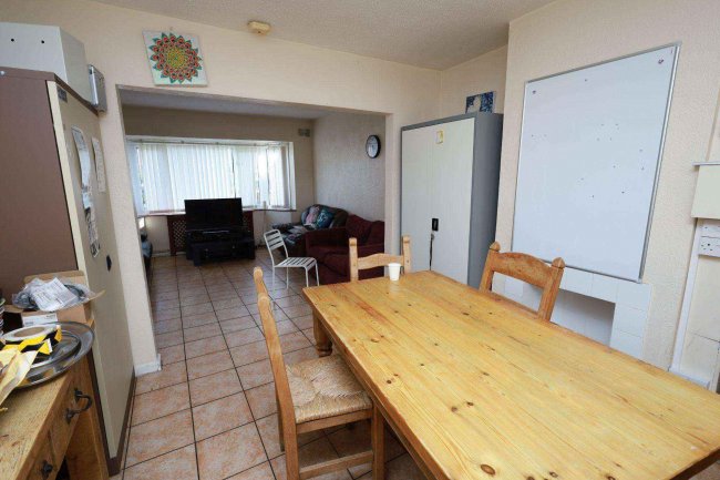 Ashamber - Norreys Road, 25 - 27 Norreys Rd, Didcot, Oxfordshire OX11 0AT 4