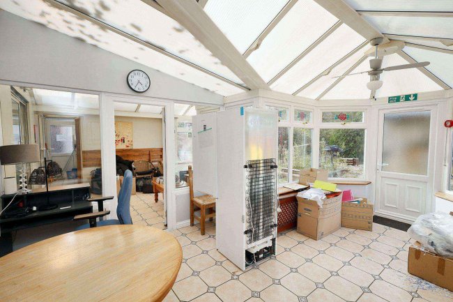 Ashamber - Norreys Road, 25 - 27 Norreys Rd, Didcot, Oxfordshire OX11 0AT 4