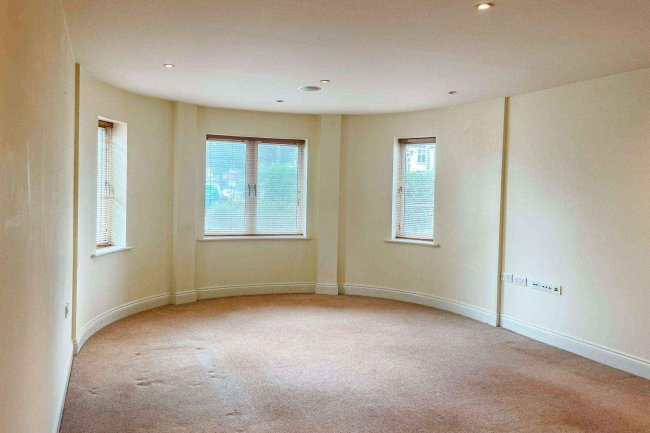 1 Coastal Place, New Church Road, Hove, East Sussex, BN3 4BS 9