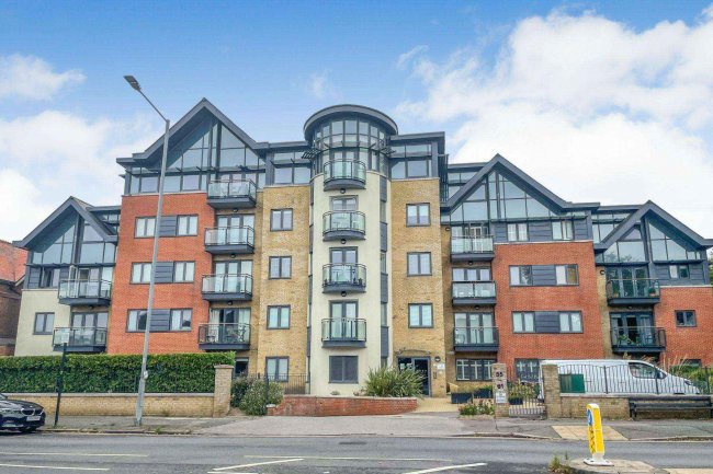 1 Coastal Place, New Church Road, Hove, East Sussex, BN3 4BS 9