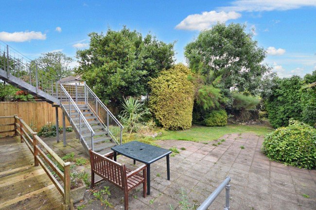 Ashfield House, 105 Ashley Rd, New Milton, Hampshire, BH25 5BL 9