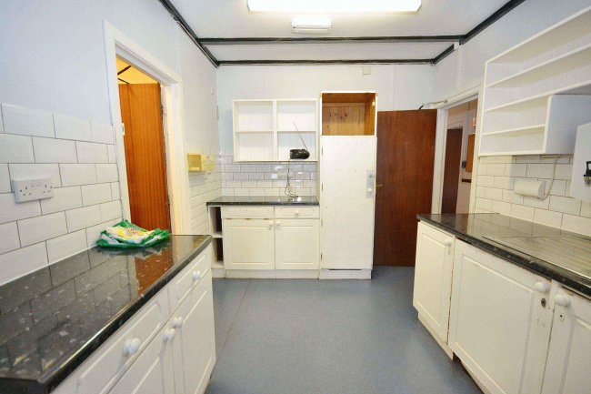 Ashfield House, 105 Ashley Rd, New Milton, Hampshire, BH25 5BL 9