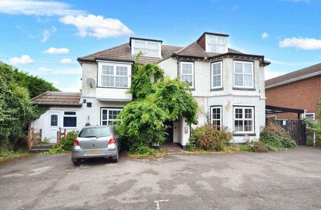 Ashfield House, 105 Ashley Rd, New Milton, Hampshire, BH25 5BL 9