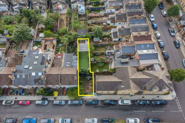 Land at side of Peckham Christian Centre, 2a Machell Road, Nunhead, London SE15 3XQ 5