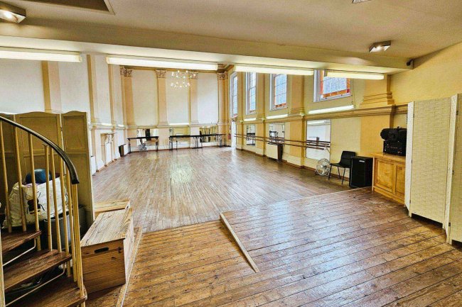 18/22 Church Street, Malvern, Worcestershire WR14 2AY 7