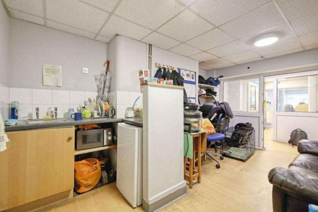 113 Pleydell Gardens, Folkestone, Kent CT20 2DN 43