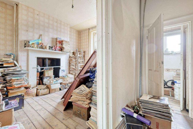 113 Pleydell Gardens, Folkestone, Kent CT20 2DN 43