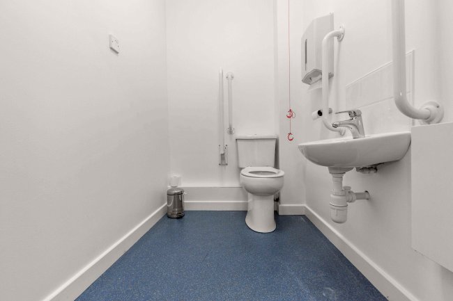 20 Pitts Lane, Earley, Reading, Berkshire RG6 1BT 8