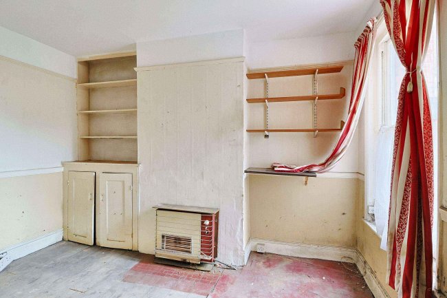 98 Imperial Avenue, Shirley, Southampton, SO15 8PZ 3