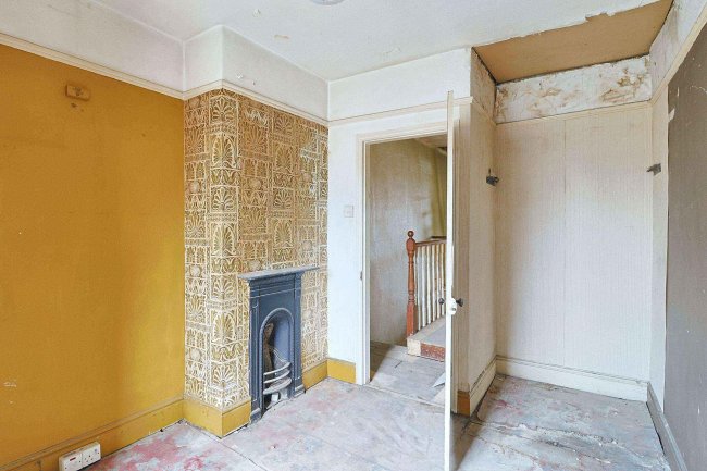 98 Imperial Avenue, Shirley, Southampton, SO15 8PZ 3