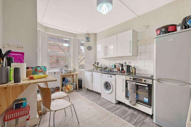 15 Guildhall Street, Folkestone, Kent, CT20 1EA 37