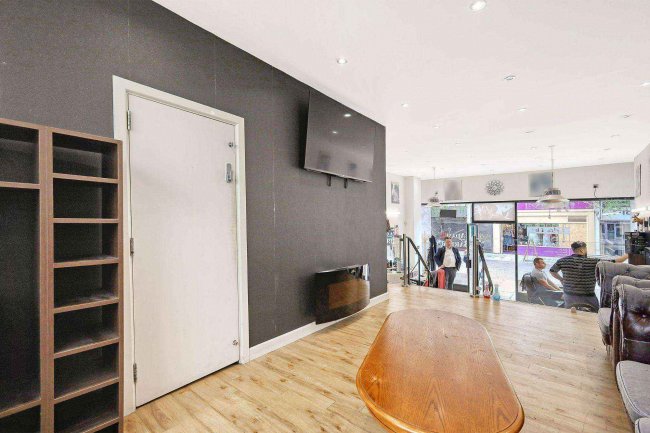 15 Guildhall Street, Folkestone, Kent, CT20 1EA 37