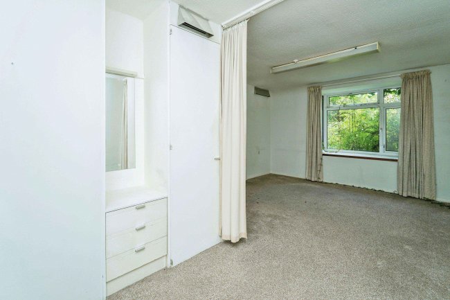 Meller House, Oakbank Road, Bishopstoke, Eastleigh SO50 6HF 3