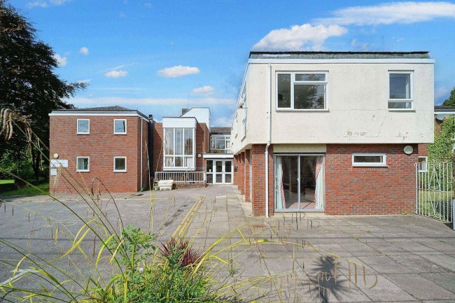 Meller House, Oakbank Road, Bishopstoke, Eastleigh SO50 6HF 3