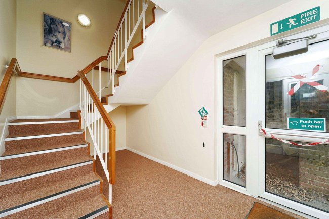 Meller House, Oakbank Road, Bishopstoke, Eastleigh SO50 6HF 3