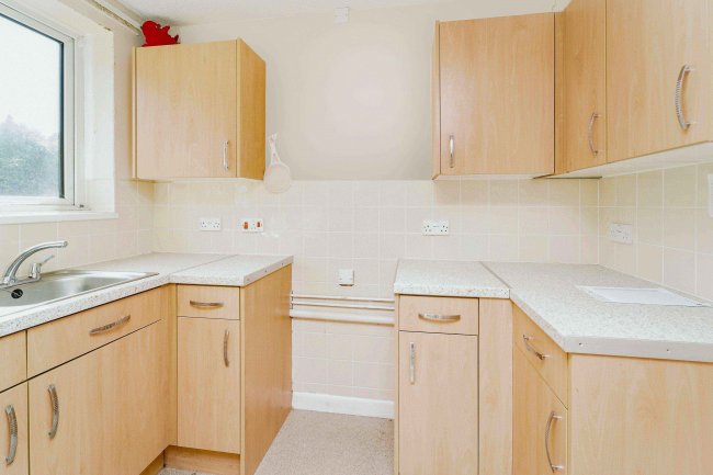 Meller House, Oakbank Road, Bishopstoke, Eastleigh SO50 6HF 3