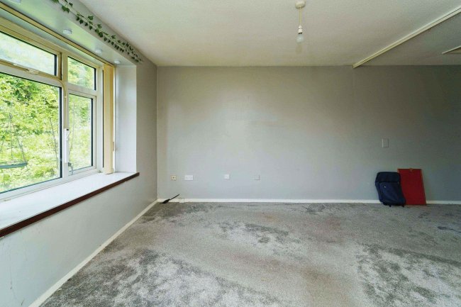 Meller House, Oakbank Road, Bishopstoke, Eastleigh SO50 6HF 3