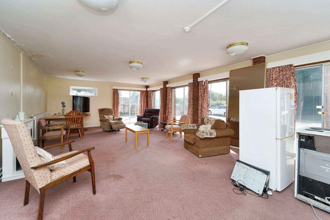 Meller House, Oakbank Road, Bishopstoke, Eastleigh SO50 6HF 3