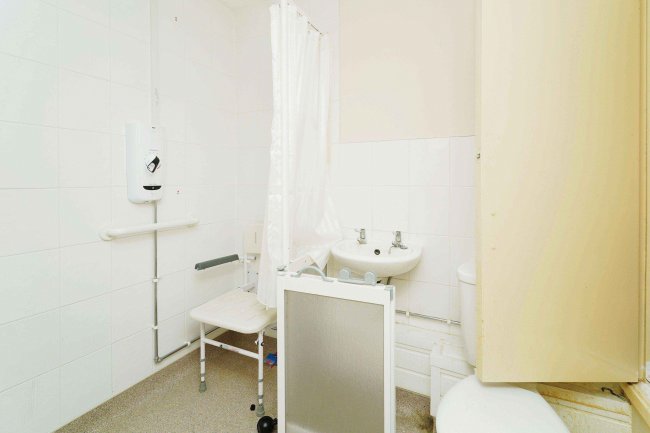 Meller House, Oakbank Road, Bishopstoke, Eastleigh SO50 6HF 3