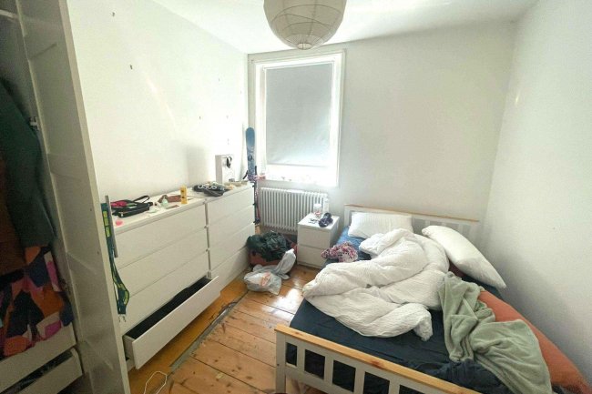 111 Dartmouth Road, Willesden Green, London NW2 4ES 2