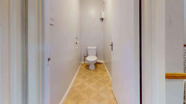 58 Blandford Road, Southall, UB2 4JY 7