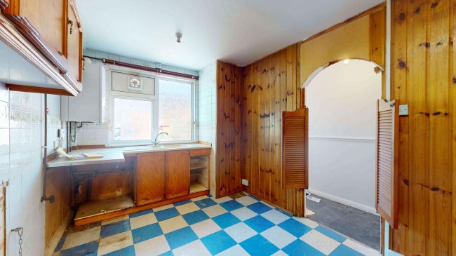 51 Blandford Road, Southall, UB2 4JY 7