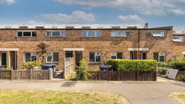 51 Blandford Road, Southall, UB2 4JY 7