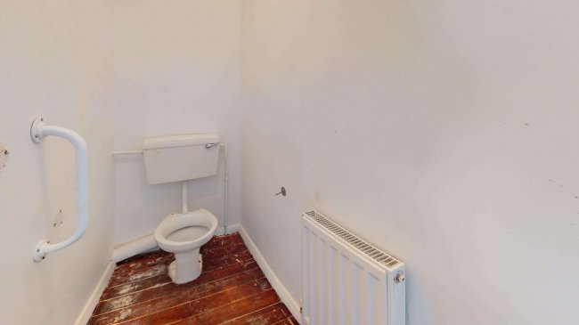 51 Blandford Road, Southall, UB2 4JY 7