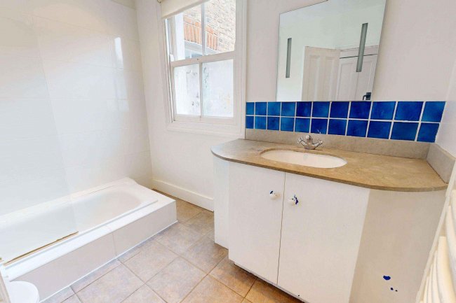 95 Addison Gardens, London, W14 0DT 10