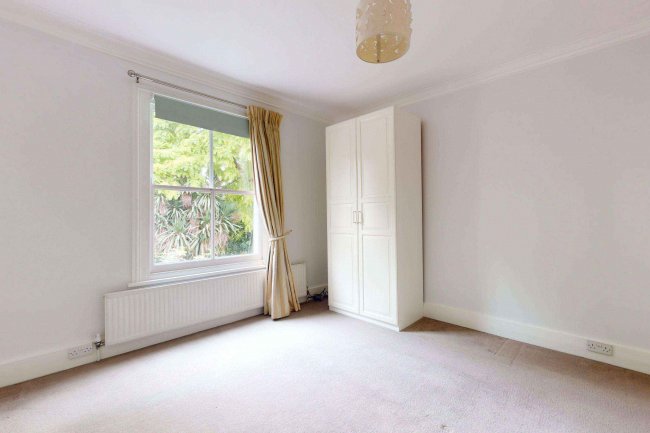 95 Addison Gardens, London, W14 0DT 10