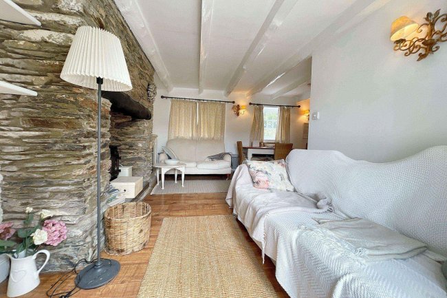 Blacksmiths Cottage, Washbourne TQ9 7UB 6