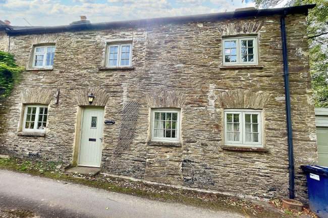 Blacksmiths Cottage, Washbourne TQ9 7UB 6