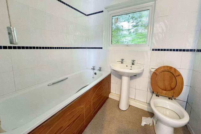 149 Beverley Rise, Carlisle, Cumbria, CA1 3RZ 8