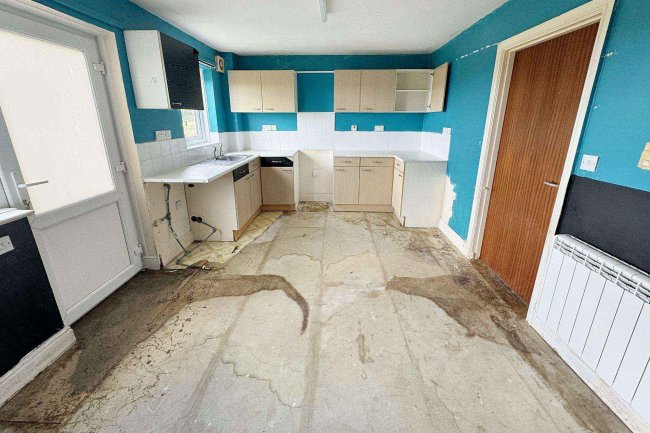 6 Whitberry Court, Roadhead, Carlisle, Cumbria, CA6 6ND 10