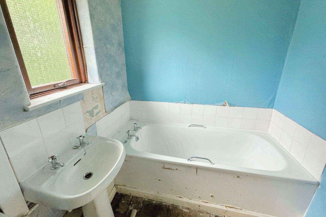 39 Henderson Road, Carlisle, CA2 4PU 9