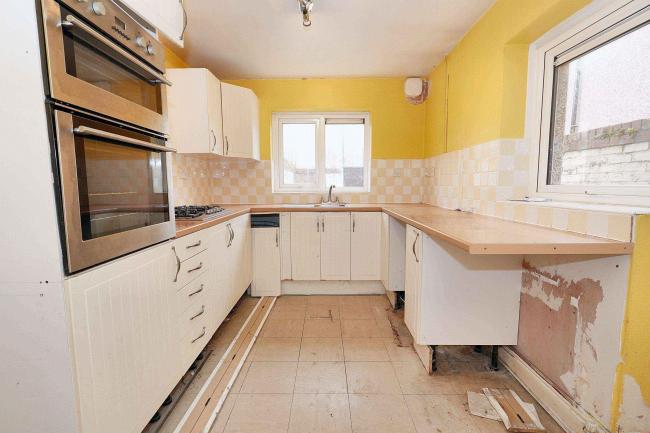 46 Knowlsey Road, Bootle, L20 4NL 3