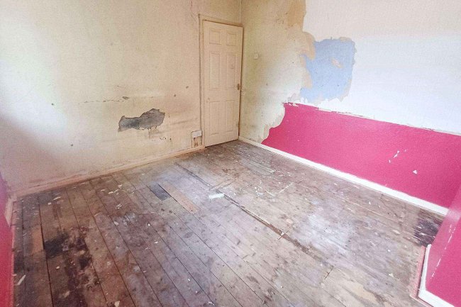 19 Talkin Drive, Middleton, Manchester, M24 5LS 10