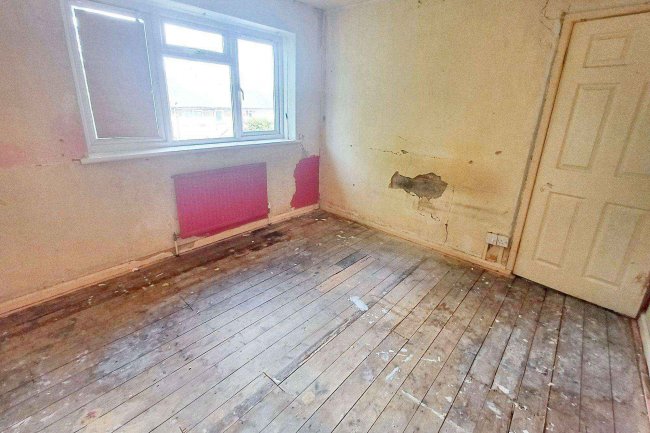 19 Talkin Drive, Middleton, Manchester, M24 5LS 10