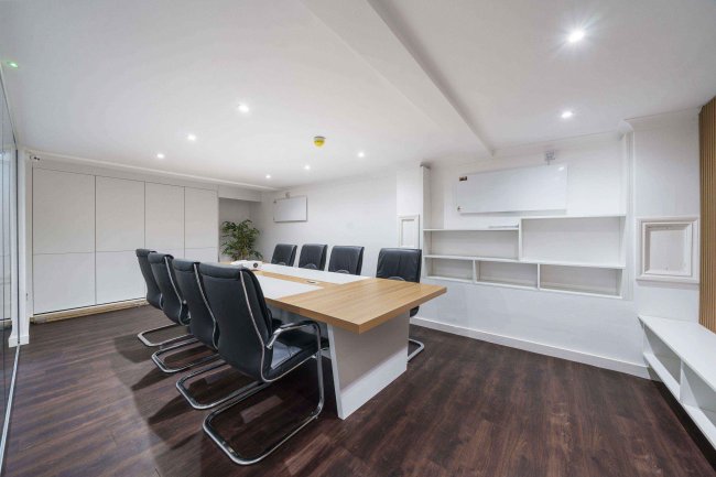 19 Douglas Street, London SW1P 4PA 1