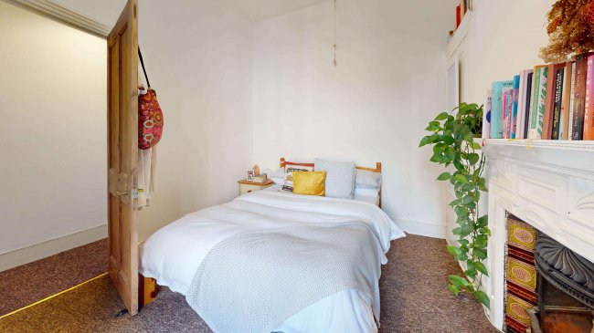 175 Latchmere Road, Battersea, London, SW11 2JZ 1