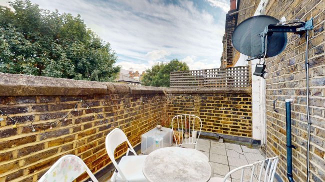 175 Latchmere Road, Battersea, London, SW11 2JZ 1