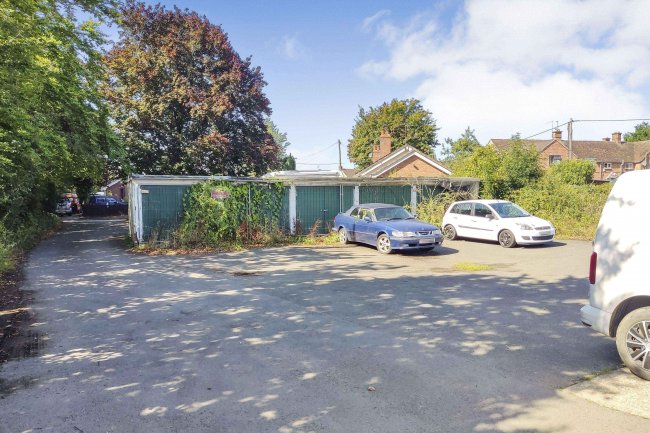 Garages, Town Ground, Butlers Marston, Warwick, CV35 0NN 8