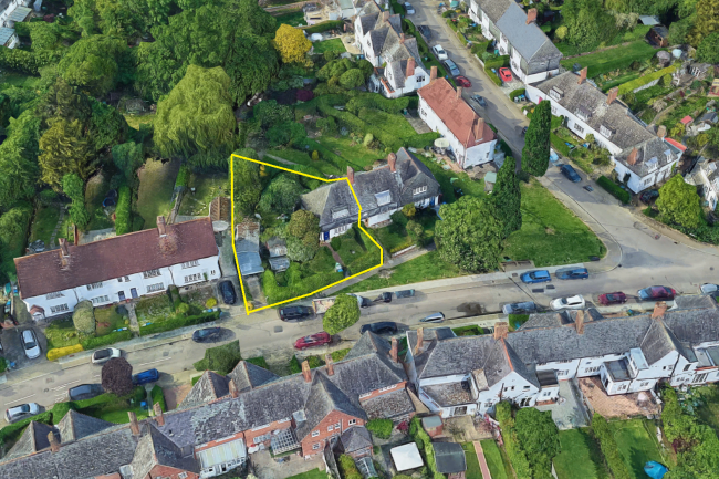 44 Goldsmith Lane, Roe Green Village, Kingsbury, London NW9 9AS 6