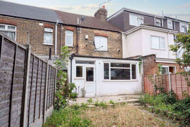256 Burges Road, East Ham, London, E6 2ES 4