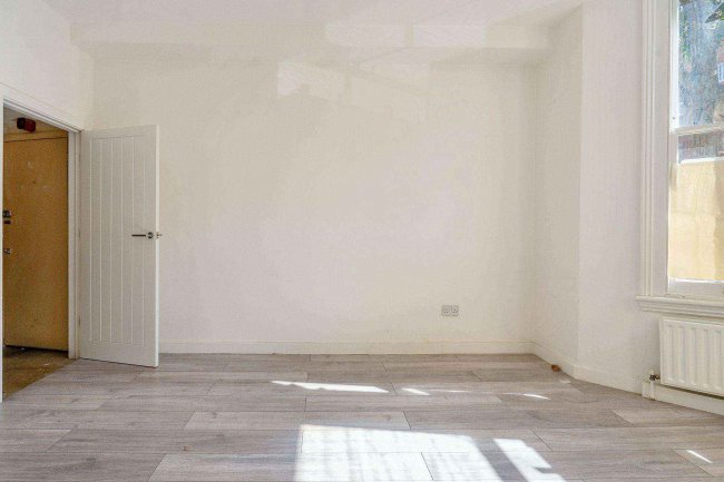 Flat B, 155 Shirland Road, London, W9 2EP 5